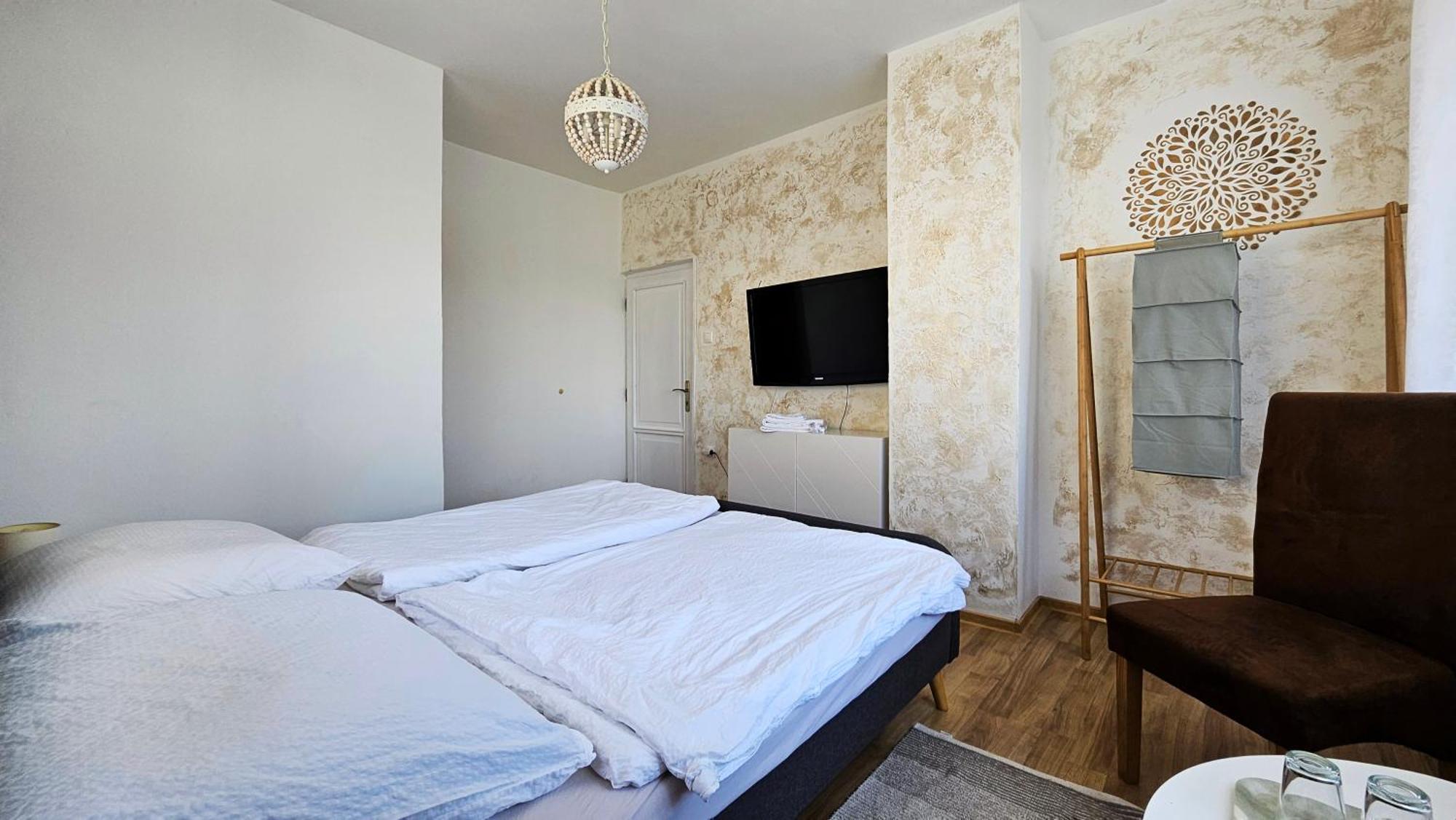 Penzion Toliar Hotel Stara Lesna Exterior photo