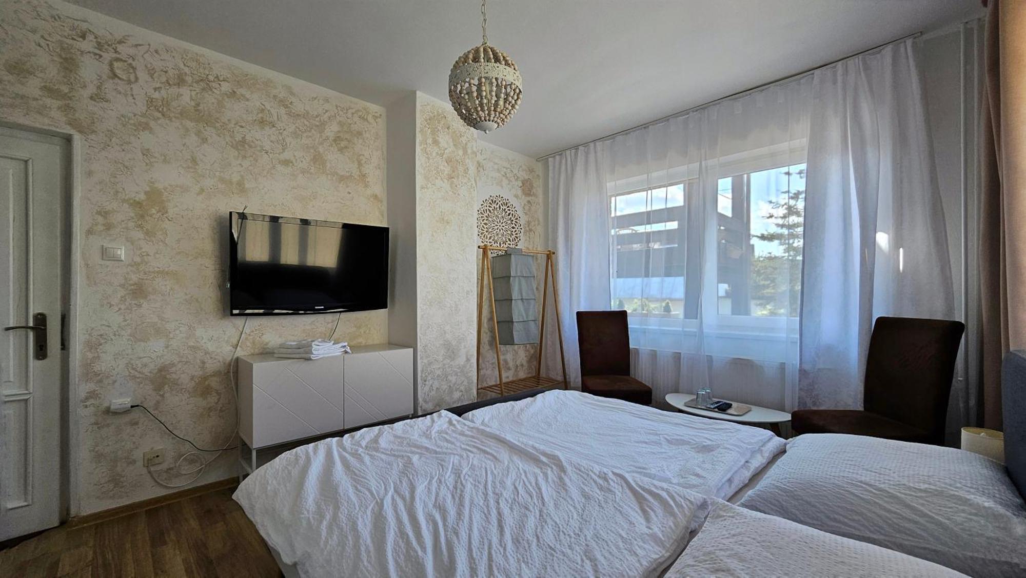 Penzion Toliar Hotel Stara Lesna Exterior photo